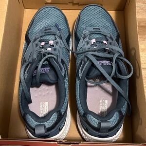 Skechers Go Run Consistent – Blue/Purple (Women’s 7.5)